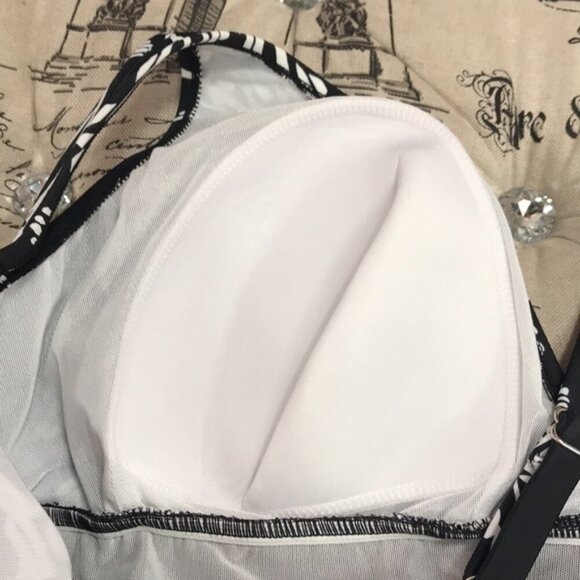 Swim Solutions Plus Size Flyaway Swimdress - Picture 7 of 8